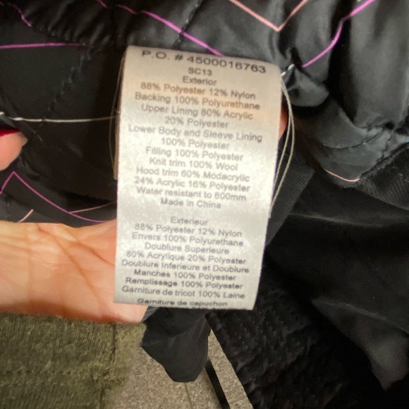 Aritzia TNA parka, black, size M - Picture 7 of 8